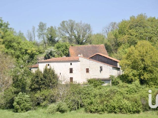 Villa de 8 pièces de luxe en vente Lusignan Petit, Nouvelle Aquitaine