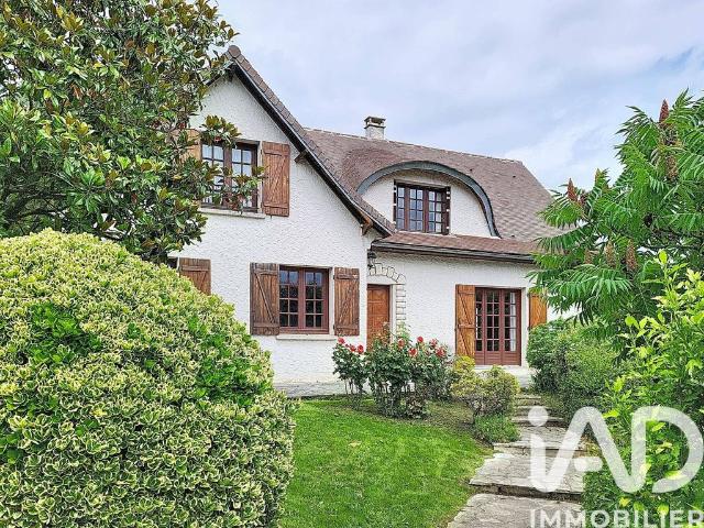 Villa de 8 pièces de luxe en vente Les Loges en Josas, Île de France