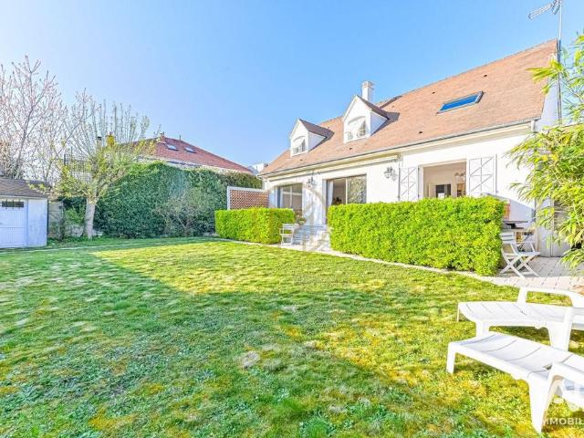 Villa de 8 pièces de luxe en vente Saint Maur des Fossés, France