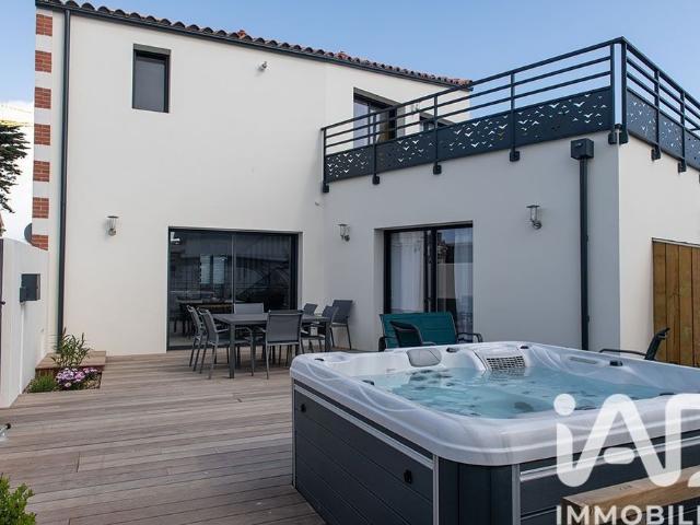 Villa de 8 pièces de luxe en vente Saint Gilles Croix de Vie, Pays de la Loire