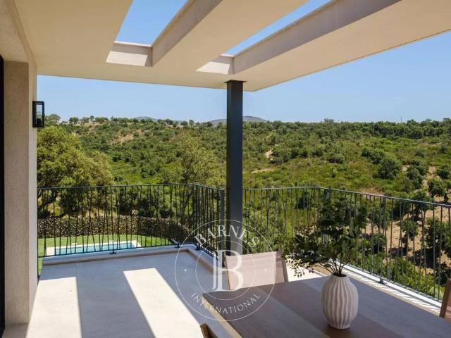 Villa de 8 pièces de luxe en vente Sainte Maxime, Provence Alpes Côte d'Azur