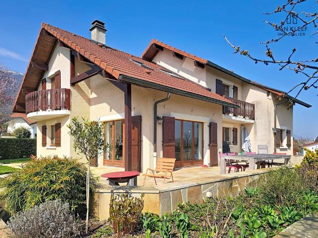 Villa de 8 pièces de luxe en vente Thoiry, France