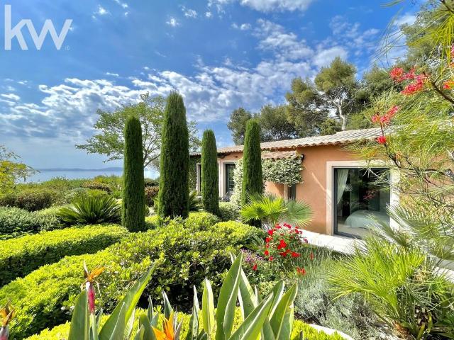 Villa de 9 pièces de luxe en vente Carqueiranne, France