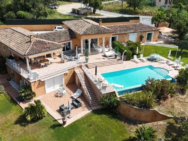 Villa de 9 pièces de luxe en vente Grimaud, Provence Alpes Côte d'Azur