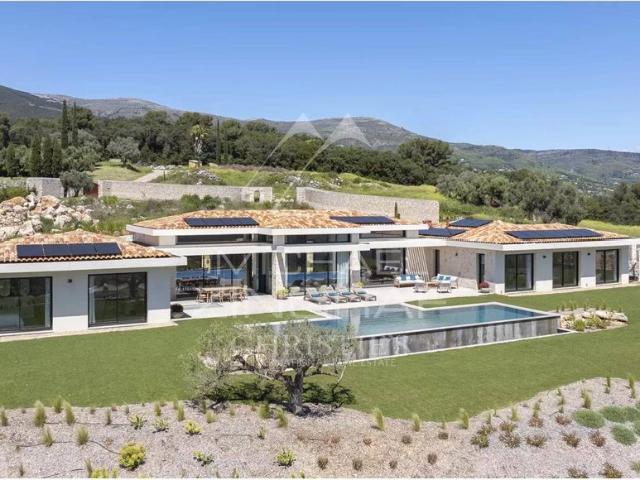 Villa de 9 pièces de luxe en vente Roquefort les Pins, France