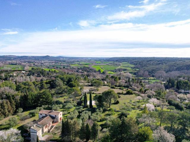 Villa de 9 pièces de luxe en vente Uzès, Occitanie