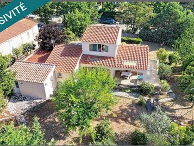 Villa de 105m² sur 915m² de terrain clos