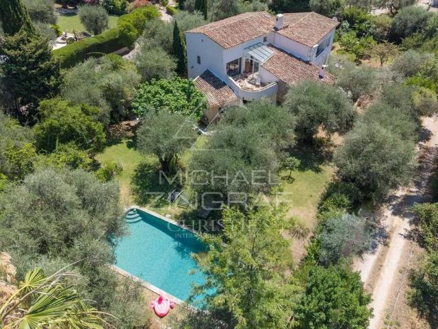 Villa de 10 pièces de luxe en vente Tourrettes sur Loup, France