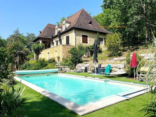 Villa de 10 pièces de luxe en vente Aubas, Nouvelle Aquitaine
