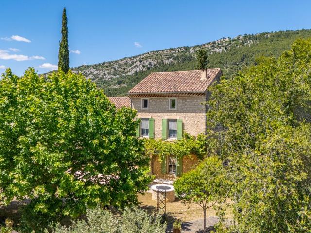 Villa de 10 pièces de luxe en vente Beaumes de Venise, Provence Alpes Côte d'Azur