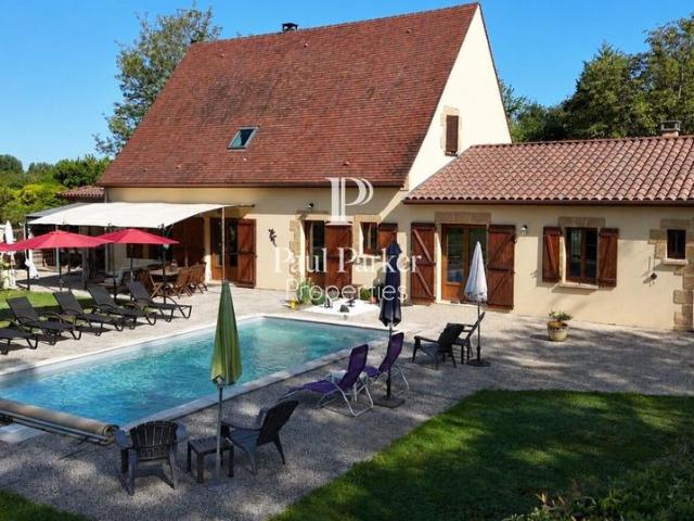 Villa de 10 pièces de luxe en vente Castelnaud la Chapelle, France