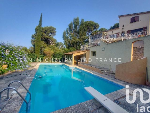 Villa de 10 pièces de luxe en vente La Seyne sur Mer, France