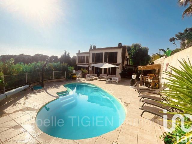 Villa de 10 pièces de luxe en vente La Seyne sur Mer, Provence Alpes Côte d'Azur