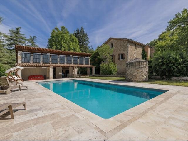 Villa de 10 pièces de luxe en vente Lurs, France