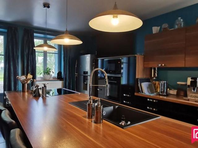 Villa de 11 pièces de luxe en vente Varennes sur Usson, France
