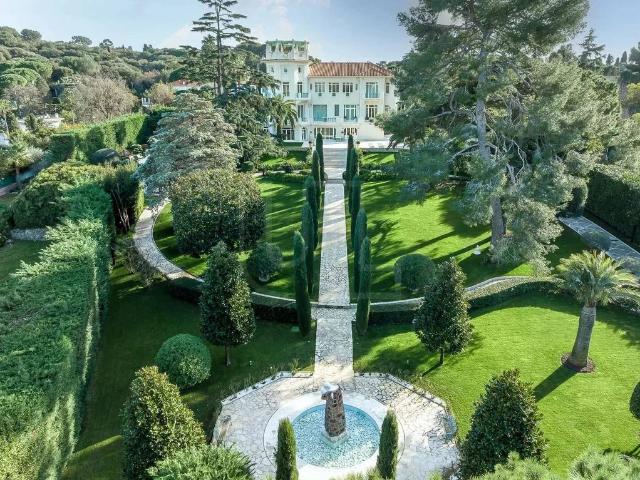 Villa de 11 pièces de luxe en vente Antibes, Provence Alpes Côte d'Azur