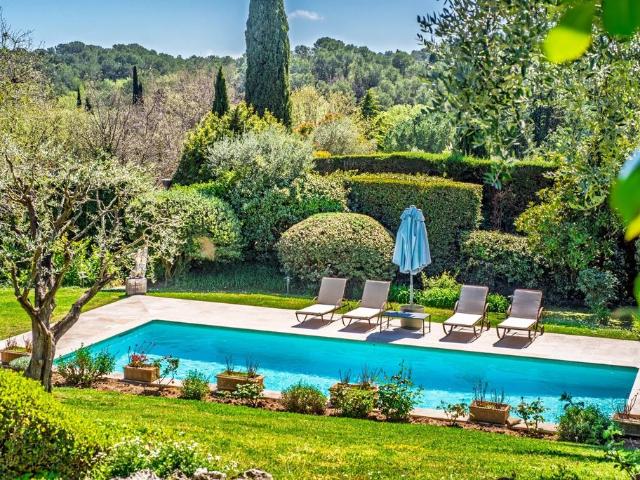 Villa de 11 pièces de luxe en vente Opio, Provence Alpes Côte d'Azur