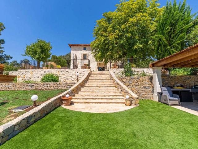 Villa de 12 chambres de luxe en vente Pierrevert, France