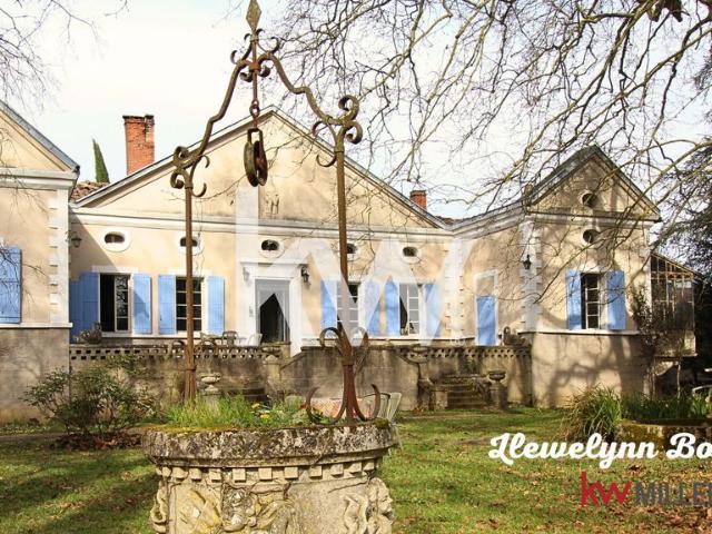 Villa de 12 pièces de luxe en vente Graulhet, Occitanie
