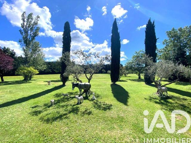 Villa de 12 pièces de luxe en vente L'Isle sur la Sorgue, Provence Alpes Côte d'Azur