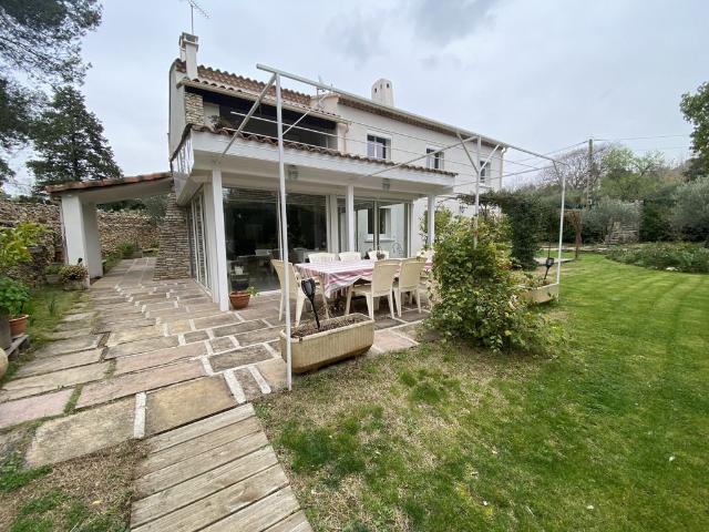 Villa de 12 pièces de luxe en vente Nîmes, France