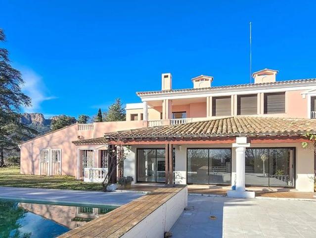 Villa de 12 pièces de luxe en vente Roquebrune sur Argens, Provence Alpes Côte d'Azur
