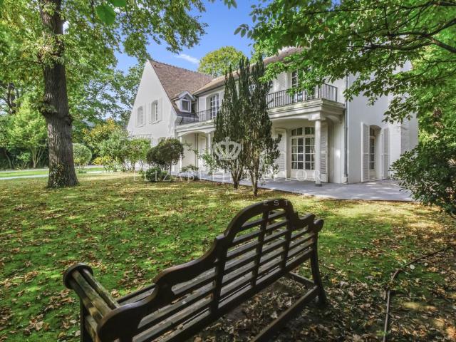 Villa de 14 pièces de luxe en vente Le Vésinet, Île de France