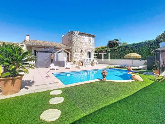 Villa de 154 m² + dépendance sur 587 m² de terrain