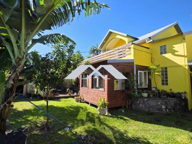Villa de 159 m² et son T2 indépendant à La Montagne