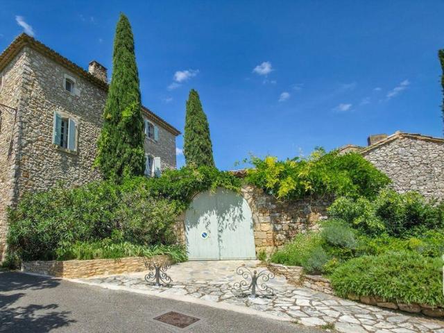 Villa de 16 pièces de luxe en vente Goudargues, Occitanie