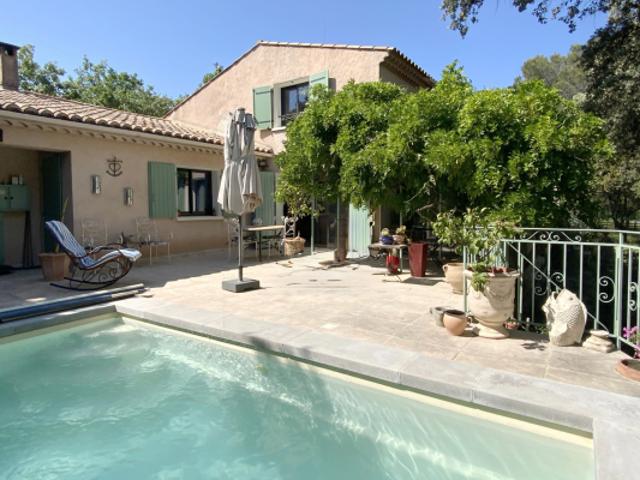 Villa de 175 m2 entourée de nature sur un terrain de 4900 m2
