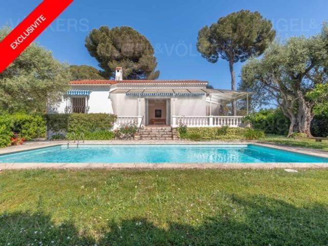 Villa de 189 m² 4 chambres avec Piscine dans un Domaine Privé