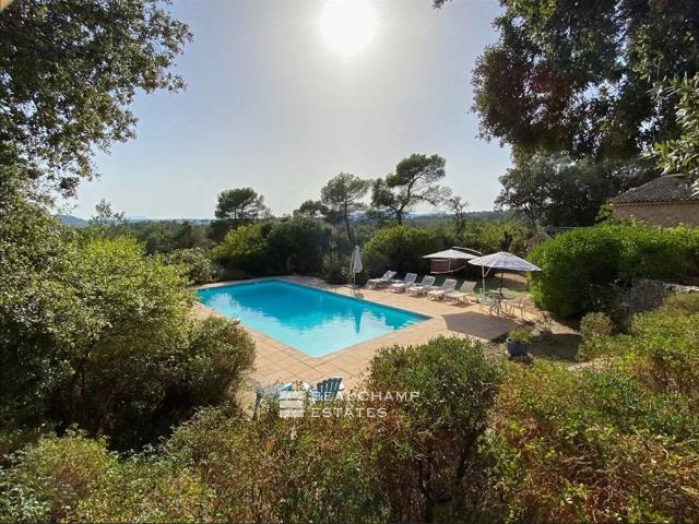 Villa de 19 pièces de luxe en vente Aups, France