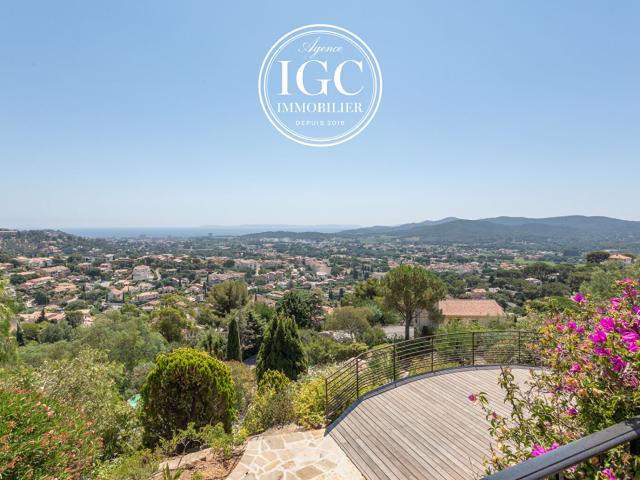 Villa de 200 m2 avec vue mer à Bormes les Mimosas