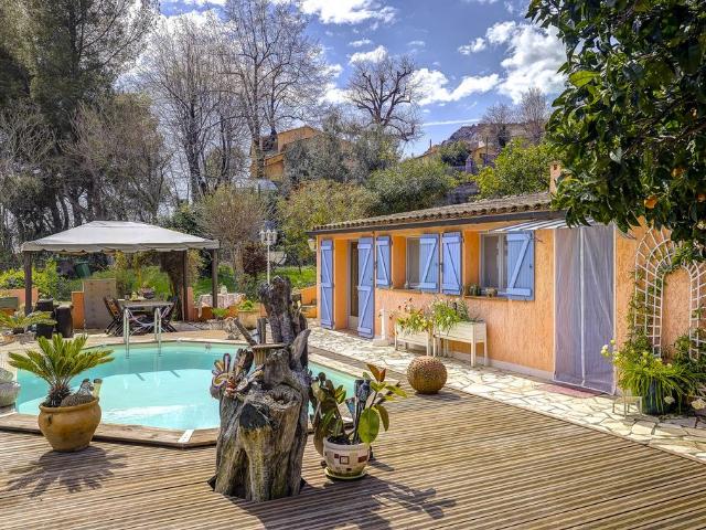 Villa de 2 chambres de luxe en vente La Turbie, Provence Alpes Côte d'Azur