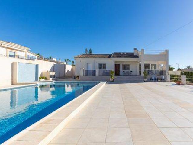 Venta 3 Bedroom Villa Torrevieja Alicante Province DLS87129244