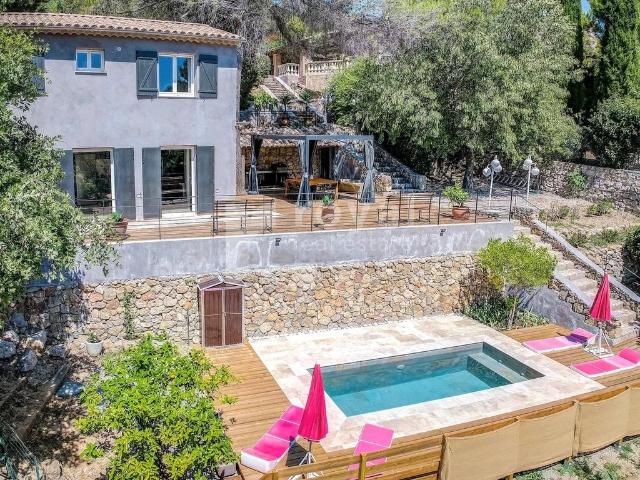 Villa de luxe de 3 pièces en location Mougins, France