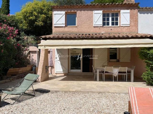 Villa de luxe de 3 pièces en vente La Croix Valmer, France