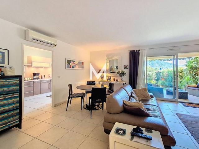Villa de 3 pièces de luxe en vente Le Plan de la Tour, Provence Alpes Côte d'Azur