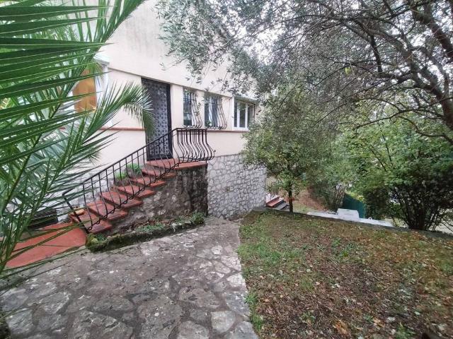 Villa de luxe de 3 pièces en vente Vence, Provence Alpes Côte d'Azur