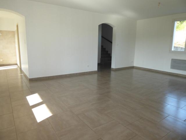 VILLA DE TYPE F4 DUPLEX