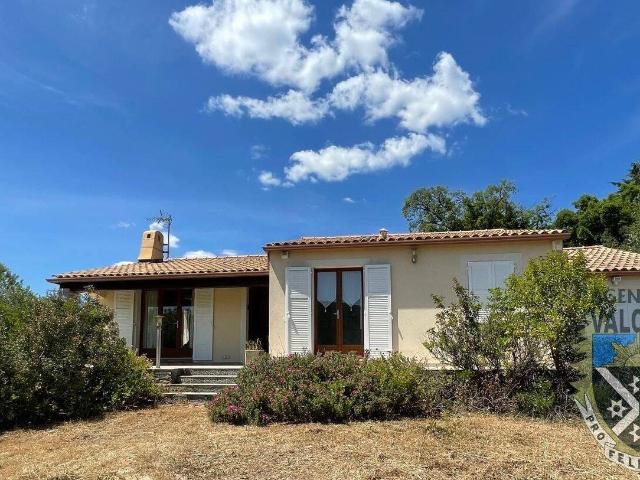 VILLA DE TYPE 4 PLAIN PIED AVEC GRAND GARAGE SUR TERRAIN PLAT E