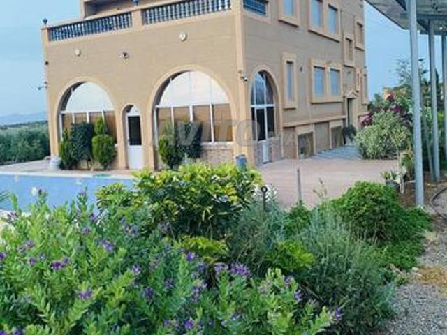 Villa de campagne à vendre négociable