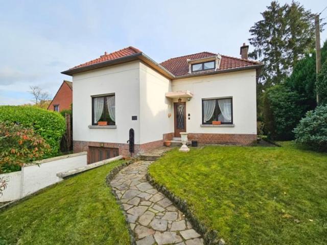 Villa de caractère à rénover