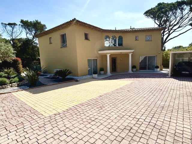 Villa de charme à Valescure SAINT RAPHAEL