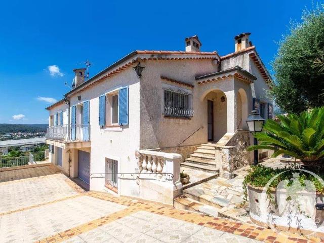 Villa de charme à Saint Paul de Vence avec piscine 181m² Saint Paul