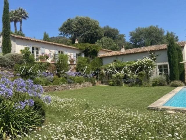 Villa de charme au cœur de la campagne grimaudoise