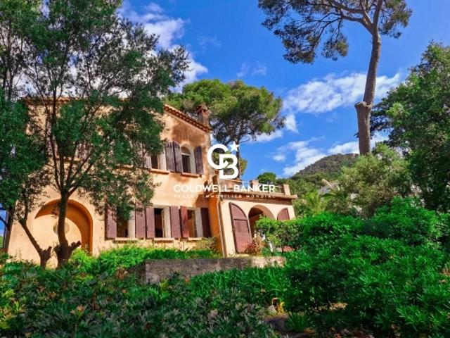 Villa de charme vue mer 83320 Carqueiranne