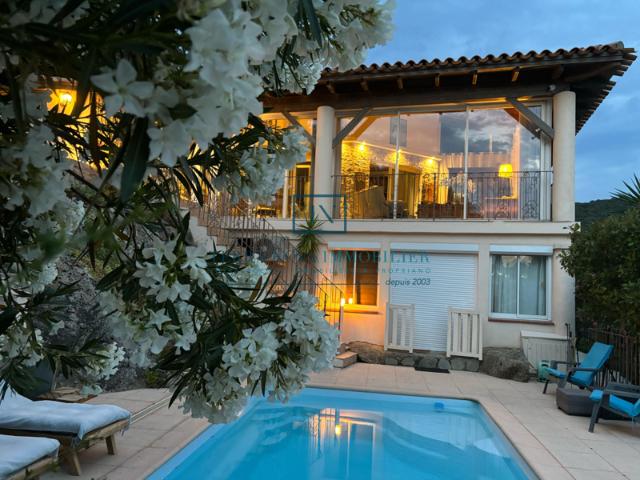 Villa de charme vue sur l'horizon et sur mer VIGGIANELLO