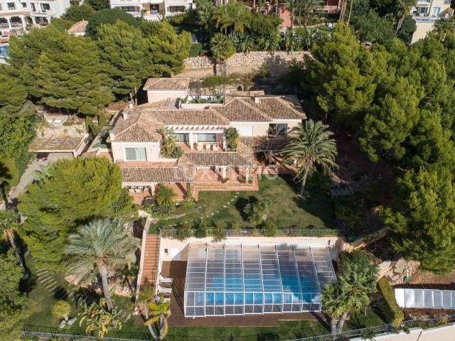 Villa de estilo colonial en Altea Hills con vistas al mar 1257m² Altea